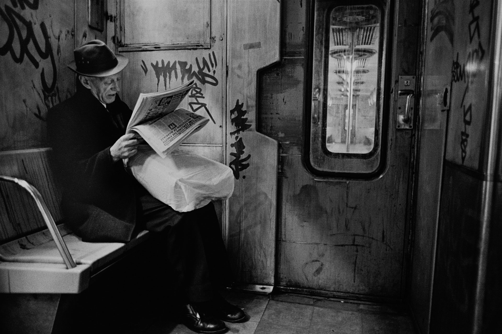 Subway Noir NYC, 1987. © Richard Sandler